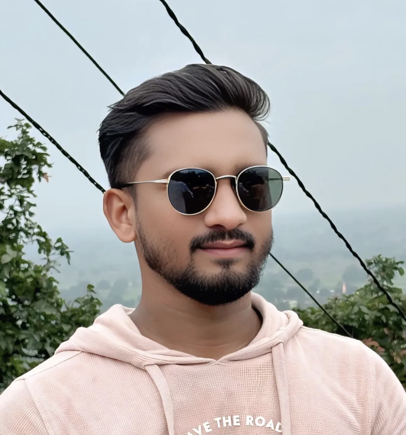 Luigi's Pizzeria logo